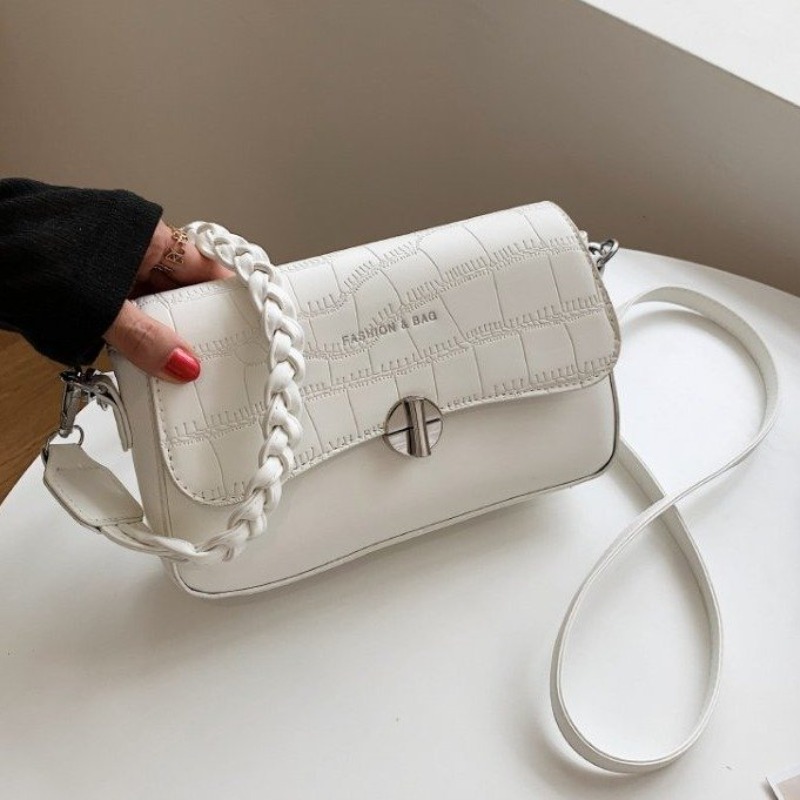 Kadınlar İçin Şık Deri Bebek B - Women Fashion Brand Logo incelemesi ve fiyatı