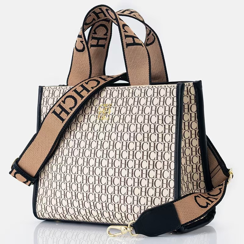 CH Moda Monogram Baskılı Yükse - Women Fashion Brand Logo incelemesi ve fiyatı