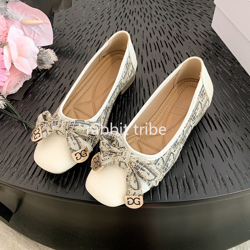 Rahat Fransız Bayan tek ayakka - Women Fashion Images incelemesi ve fiyatı